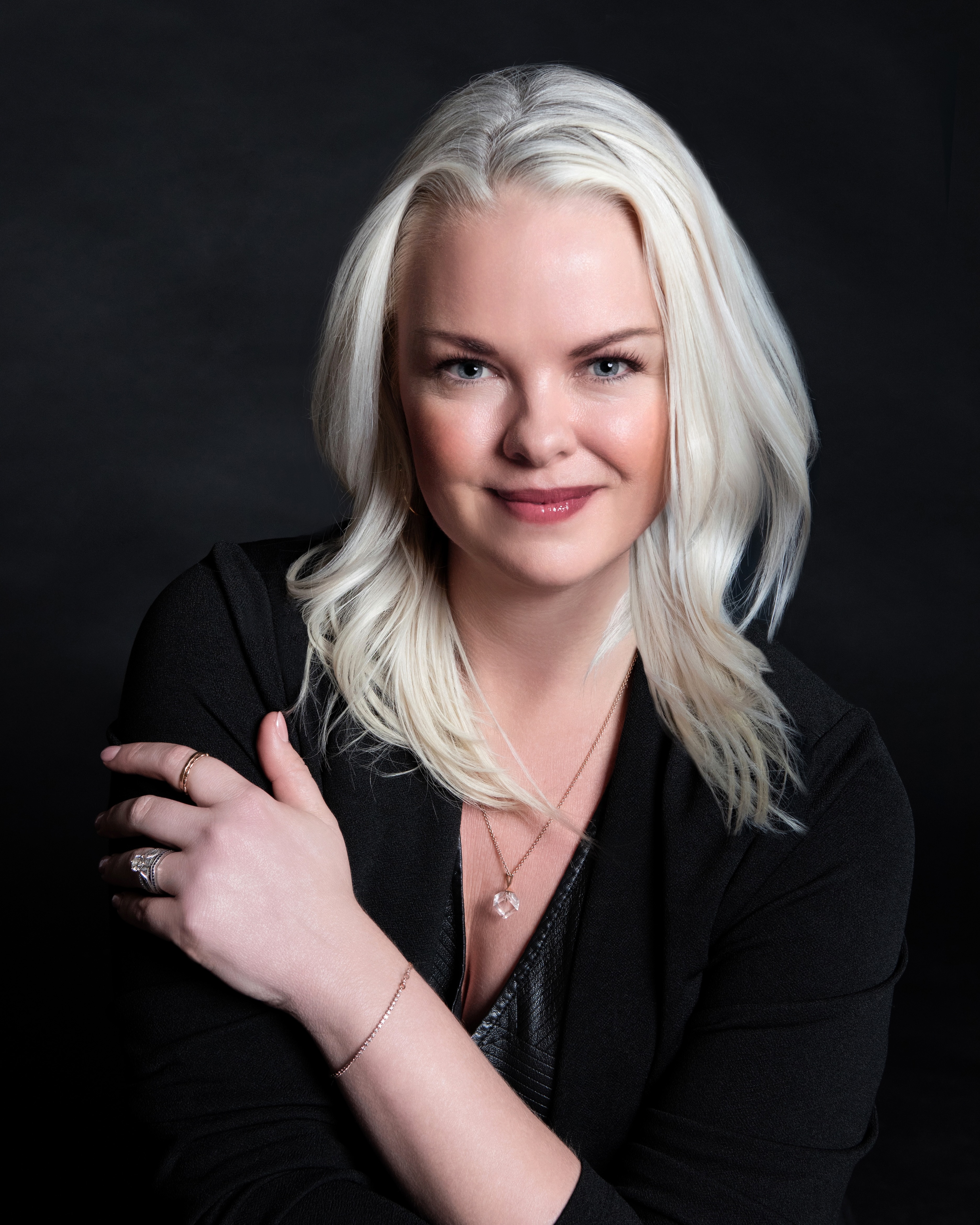 Theresa Smith-Levin